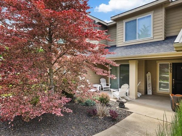 8903 N Barnes Rd, Spokane, WA 99208