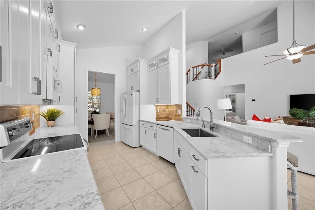 2024 Timarron Way, Naples, FL 34109 Photo