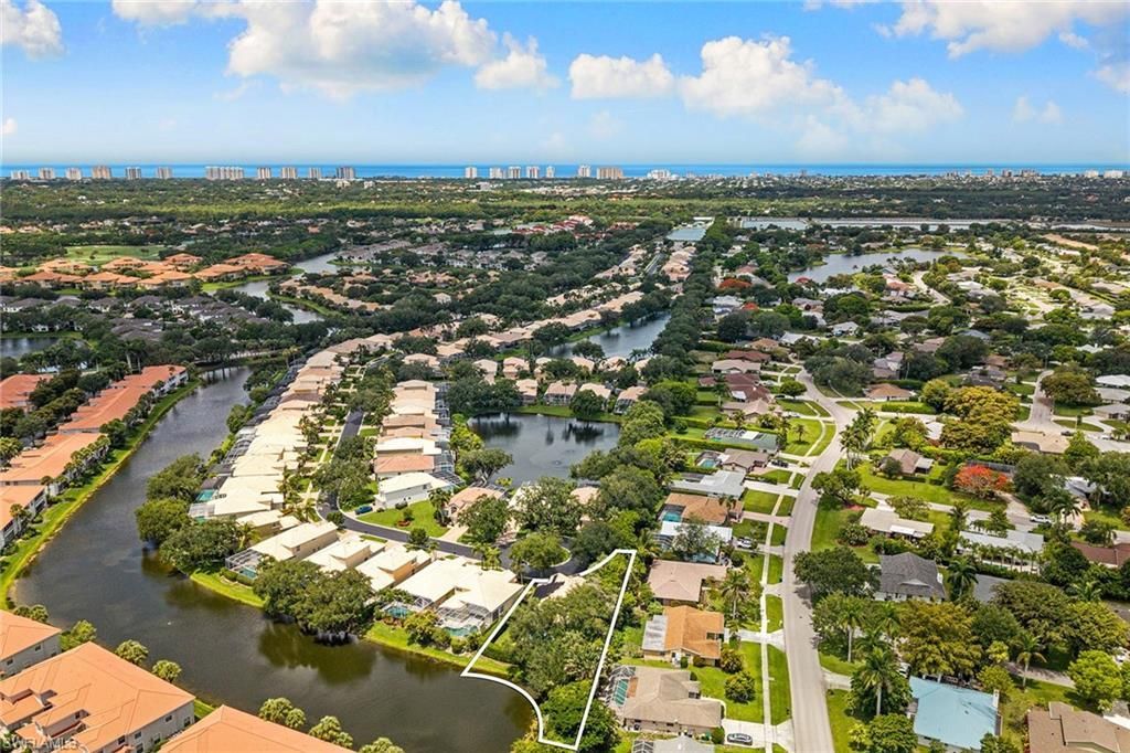 2024 Timarron Way, Naples, FL 34109 Photo
