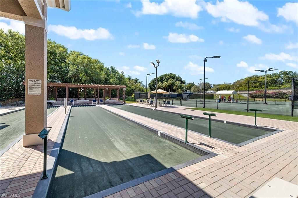 2024 Timarron Way, Naples, FL 34109 Photo