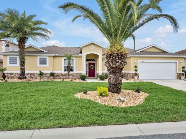 4946 NE 124TH ROAD, OXFORD, FL 34484