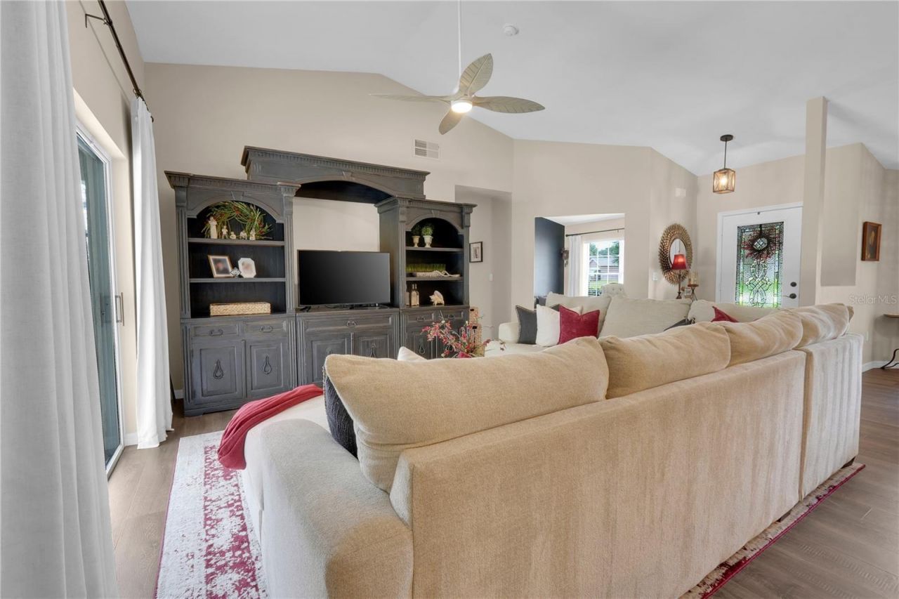 15413 Greater Groves Boulevard, Clermont, FL 34714 Photo