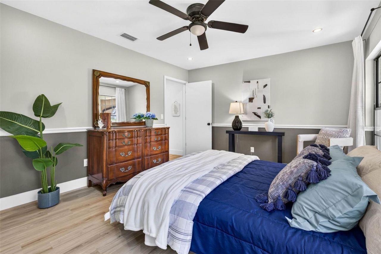 11004 Theresa Arbor Drive, Temple Terrace, FL 33617 Photo