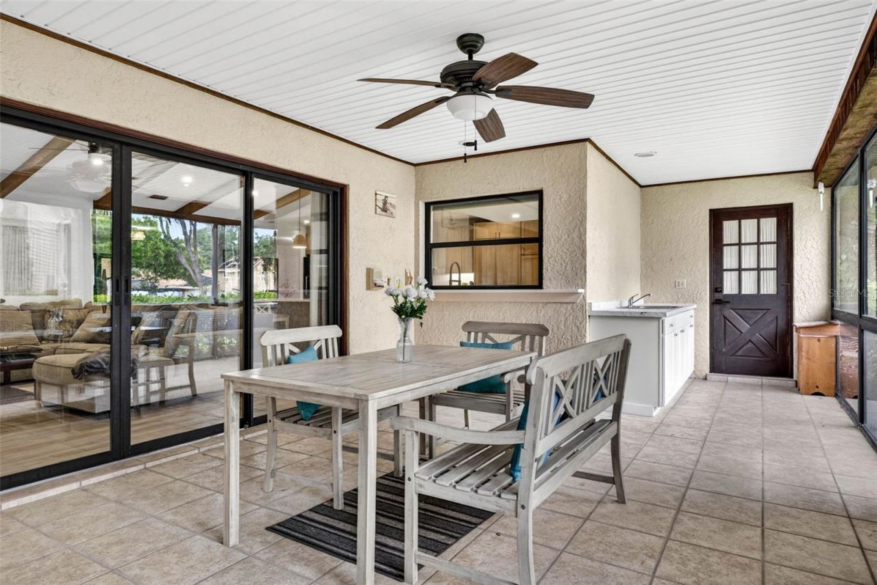11004 Theresa Arbor Drive, Temple Terrace, FL 33617 Photo