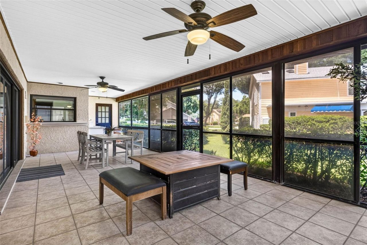 11004 Theresa Arbor Drive, Temple Terrace, FL 33617 Photo