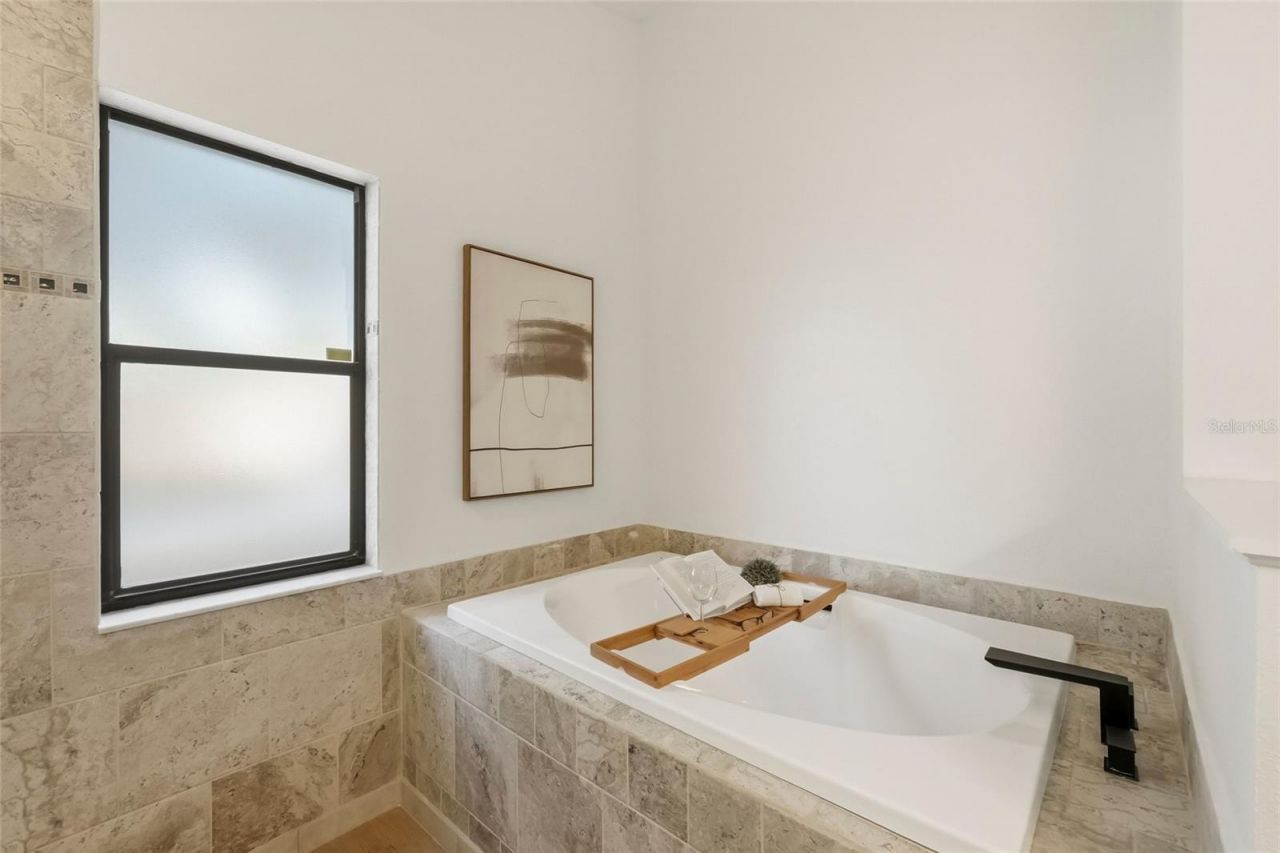 2700 Sedgefield Court E, Clearwater, FL 33761 Photo