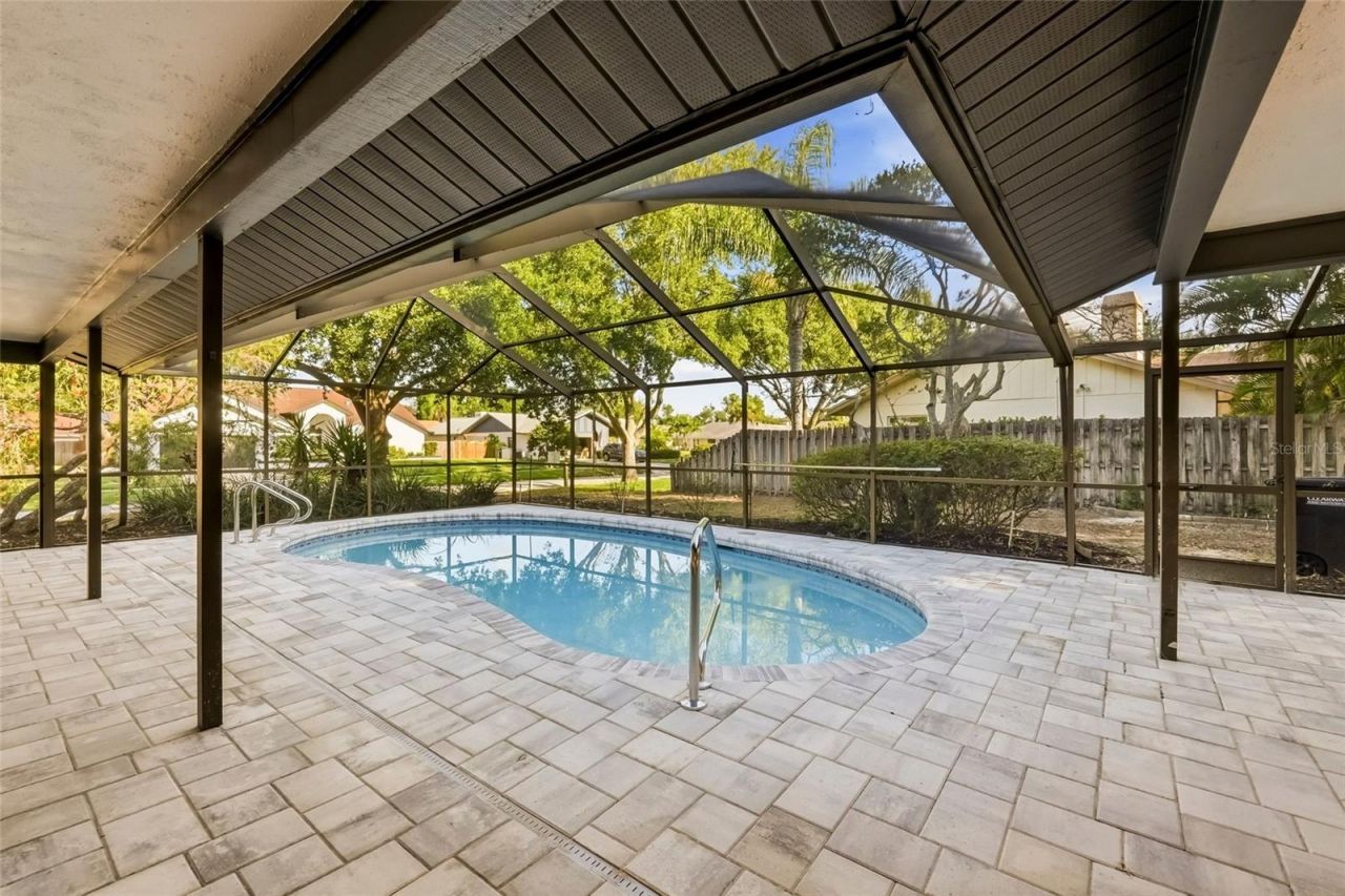 2700 Sedgefield Court E, Clearwater, FL 33761 Photo