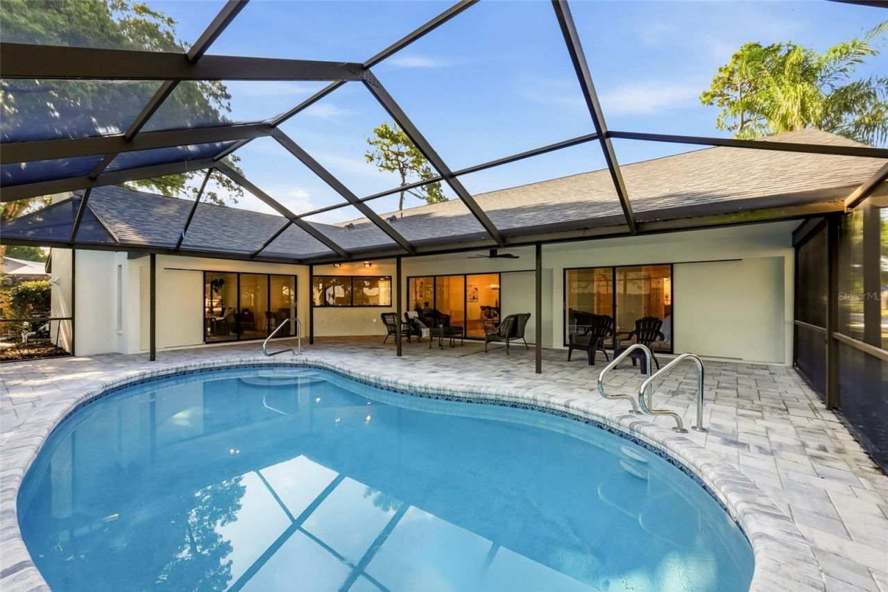 2700 Sedgefield Court E, Clearwater, FL 33761 Photo