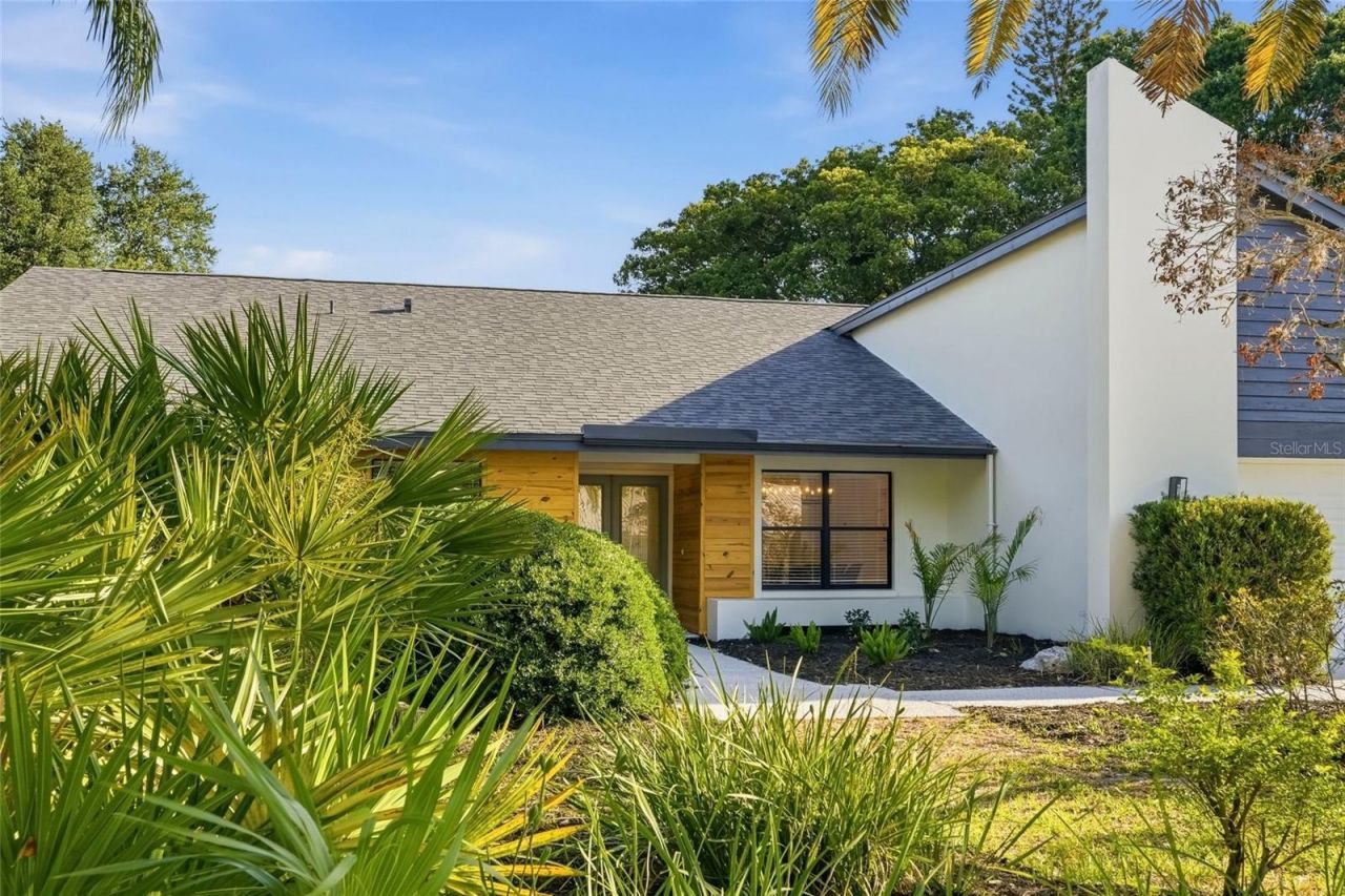 2700 Sedgefield Court E, Clearwater, FL 33761 Photo