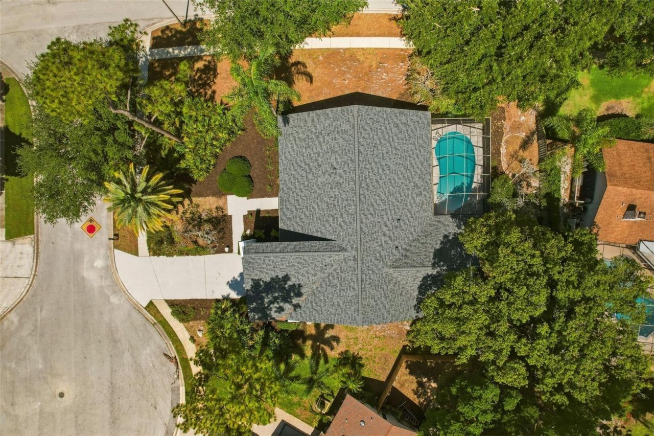 2700 Sedgefield Court E, Clearwater, FL 33761 Photo