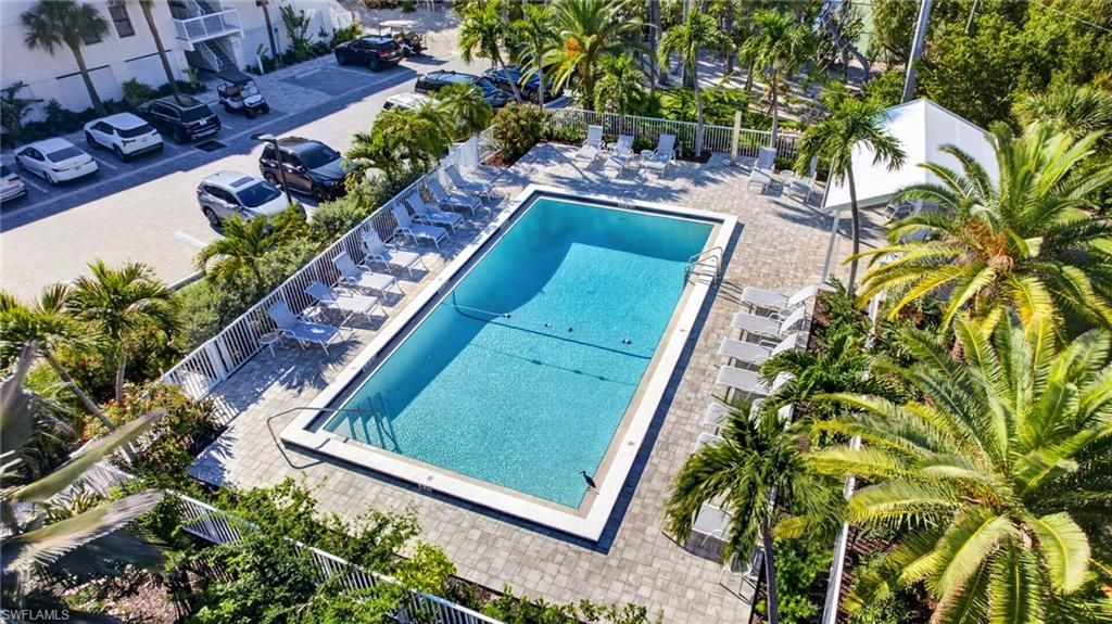 2125 Gulf Beach Villas , Captiva, FL 33924 Photo