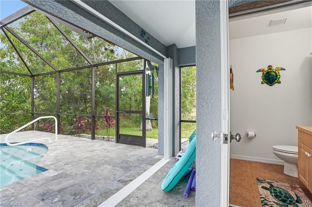 4304 NE 23rd Pl, Cape Coral, FL 33909 Photo