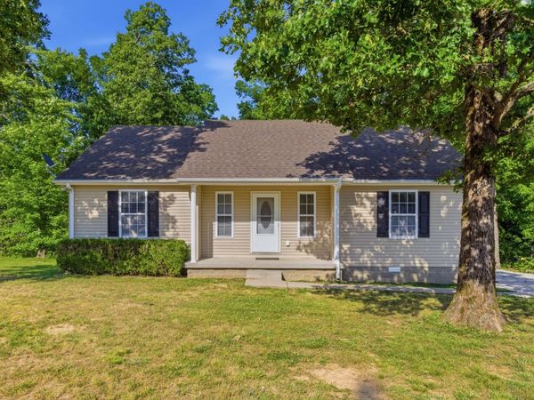 45 Bill Ct , Waverly, TN 37185