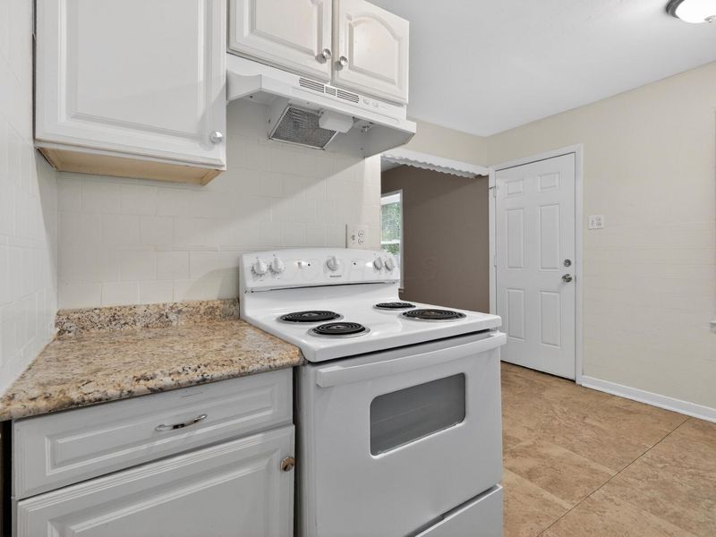 2246 Atwood Terrace , Columbus, OH 43211 Photo 16