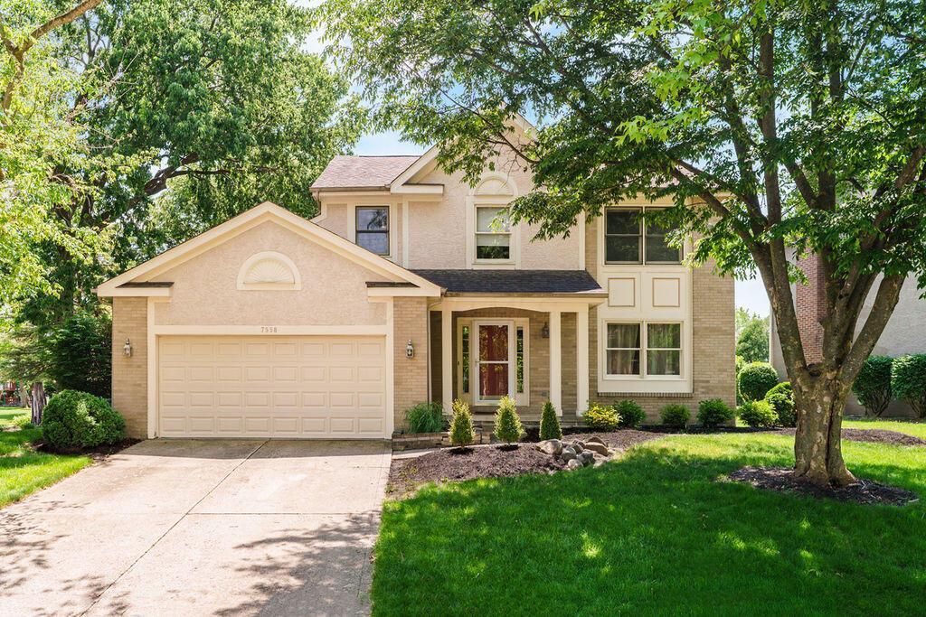 7558 Bardston Drive , Dublin, OH 43017 Main Photo