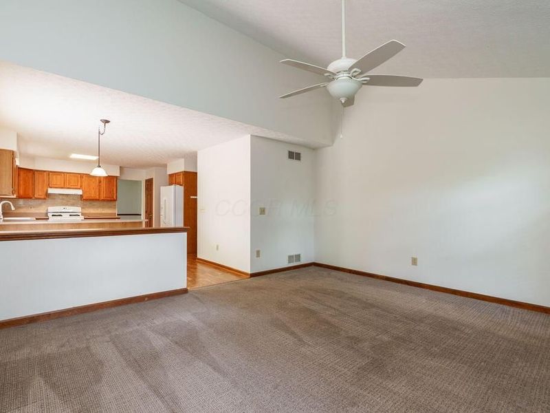 7558 Bardston Drive , Dublin, OH 43017 Photo 13