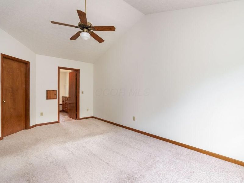 7558 Bardston Drive , Dublin, OH 43017 Photo 18