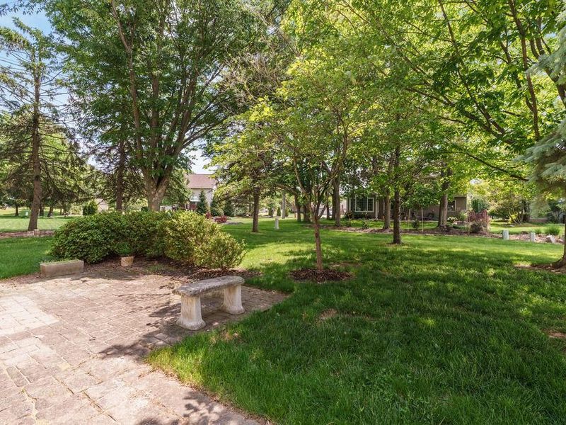 7558 Bardston Drive , Dublin, OH 43017 Photo 33