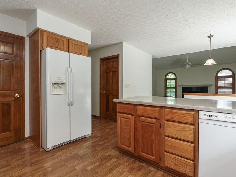 7558 Bardston Drive , Dublin, OH 43017 Photo 9