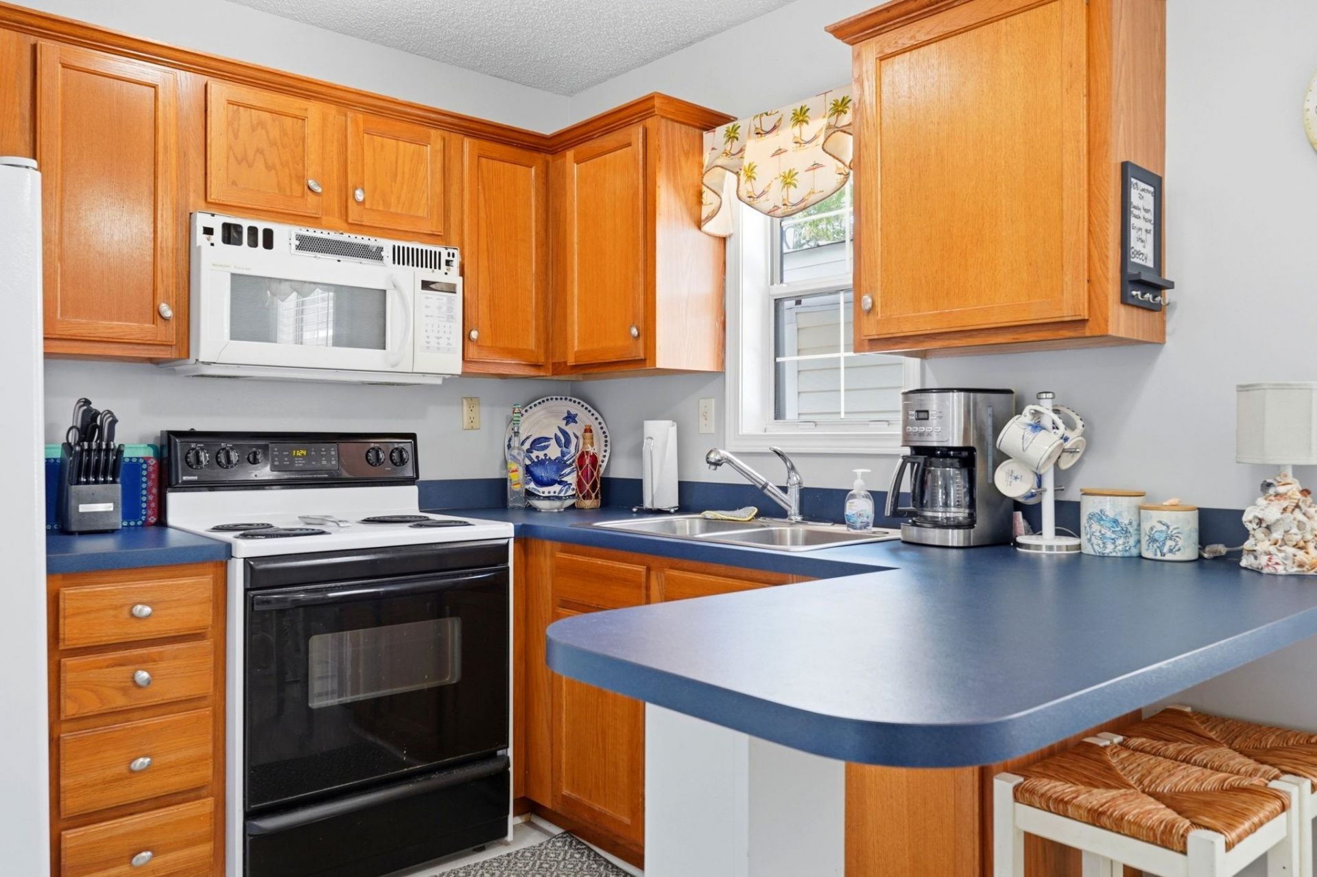 1808 Lovestone Dr.  Photo 12