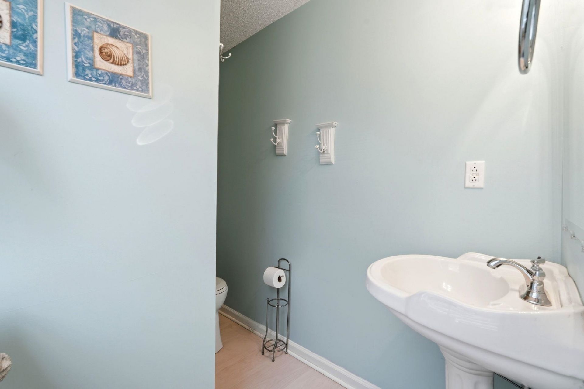 1808 Lovestone Dr.  Photo 25