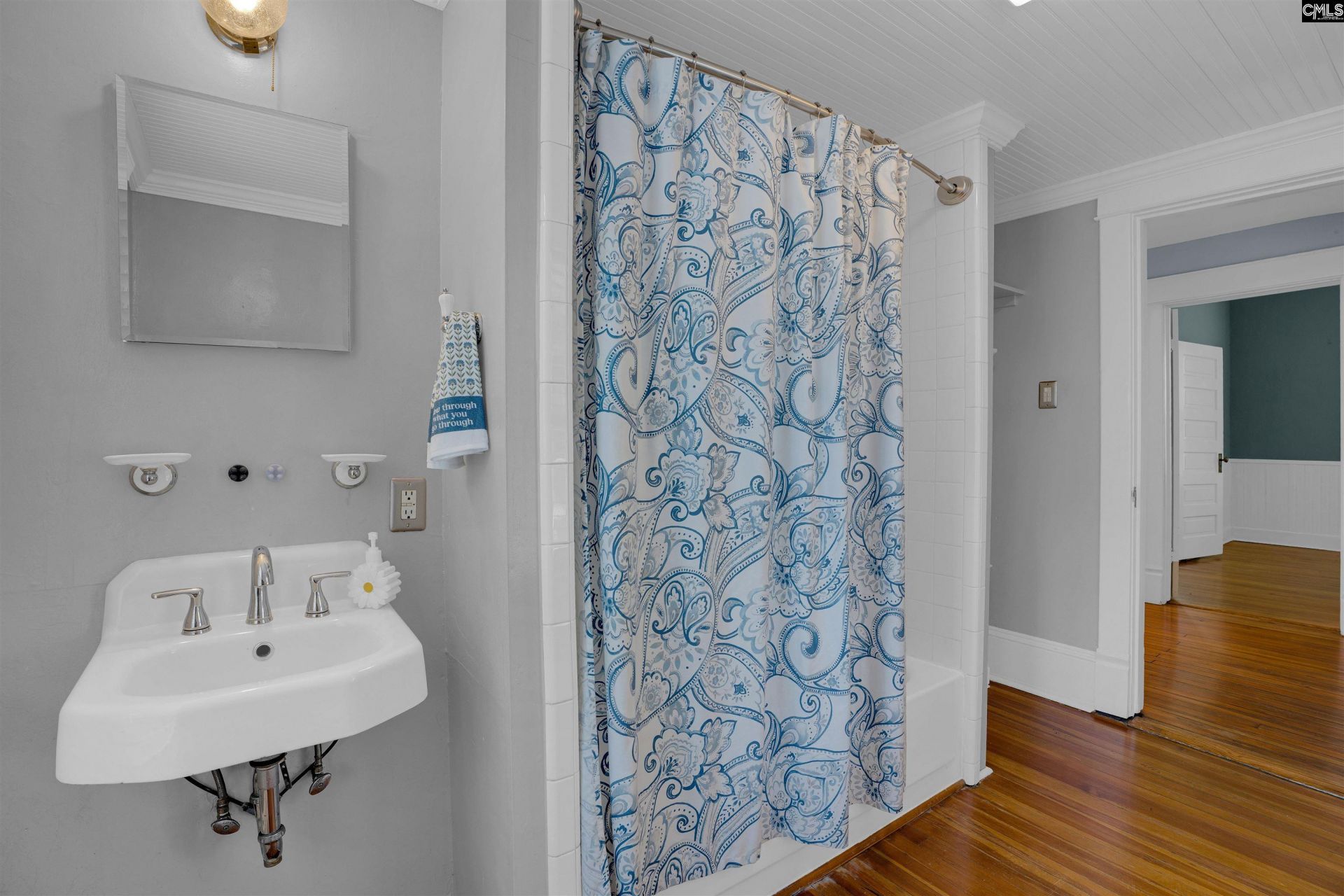 1103 Beaufort Street Photo 64