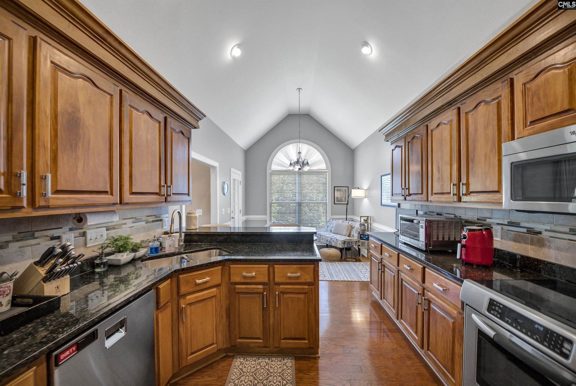 168 Royal Lythan Drive Photo 10