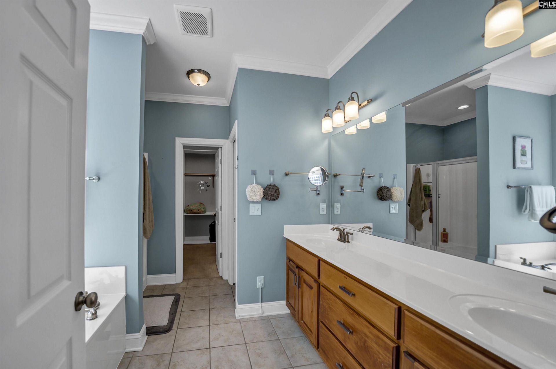 168 Royal Lythan Drive Photo 13
