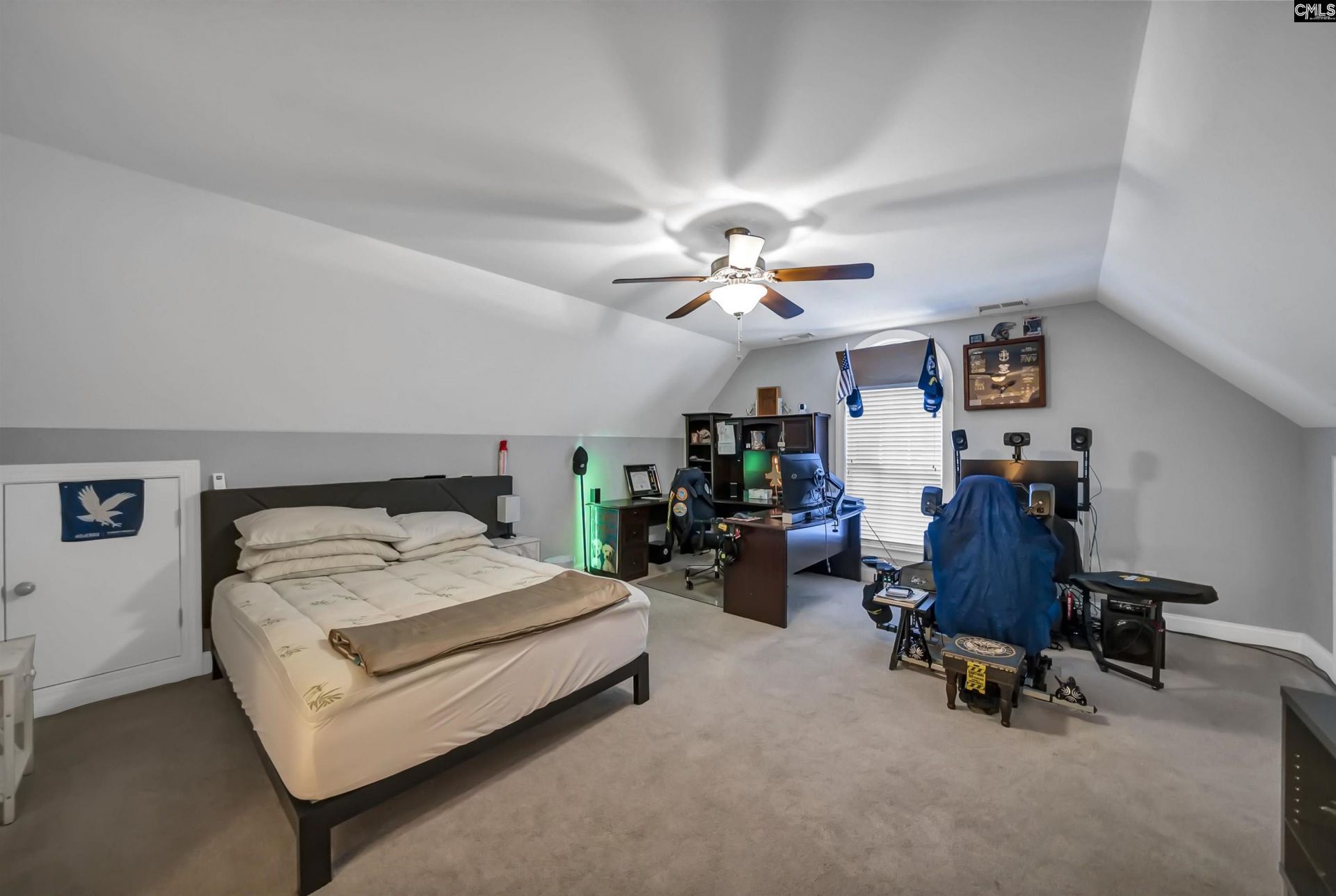 168 Royal Lythan Drive Photo 21