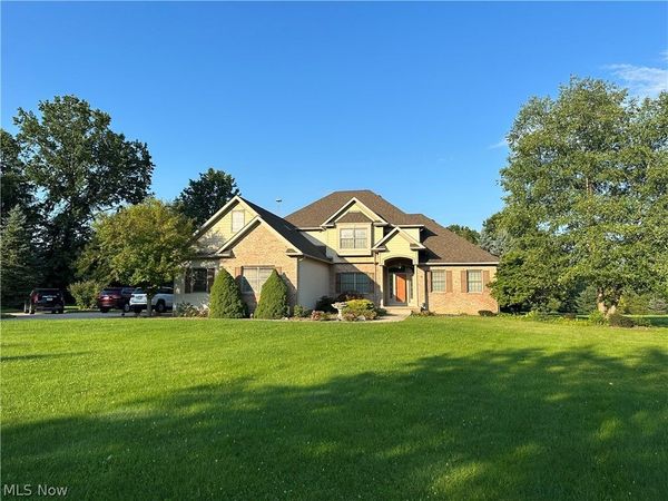 5971 Spangler Drive , New Franklin, OH 44216
