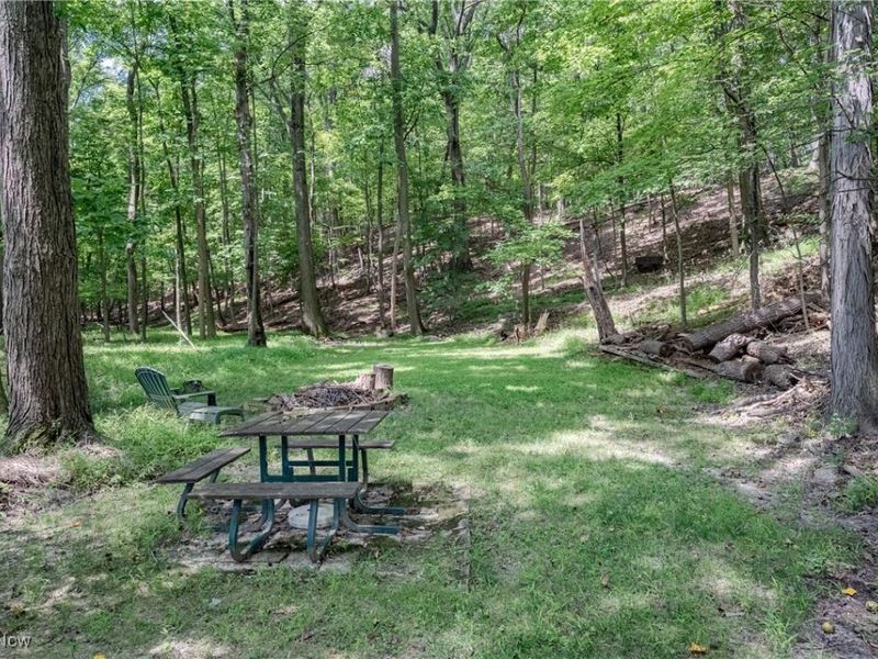 7538 Ridge Road , Parma, OH 44129 Photo 35