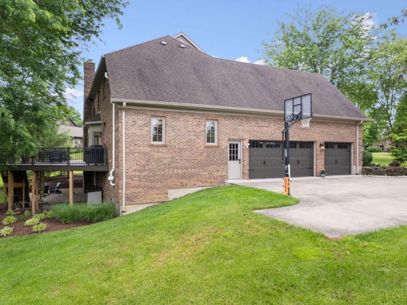 251 Sunny Acres Drive, Anderson Twp, OH 45255 Photo 12