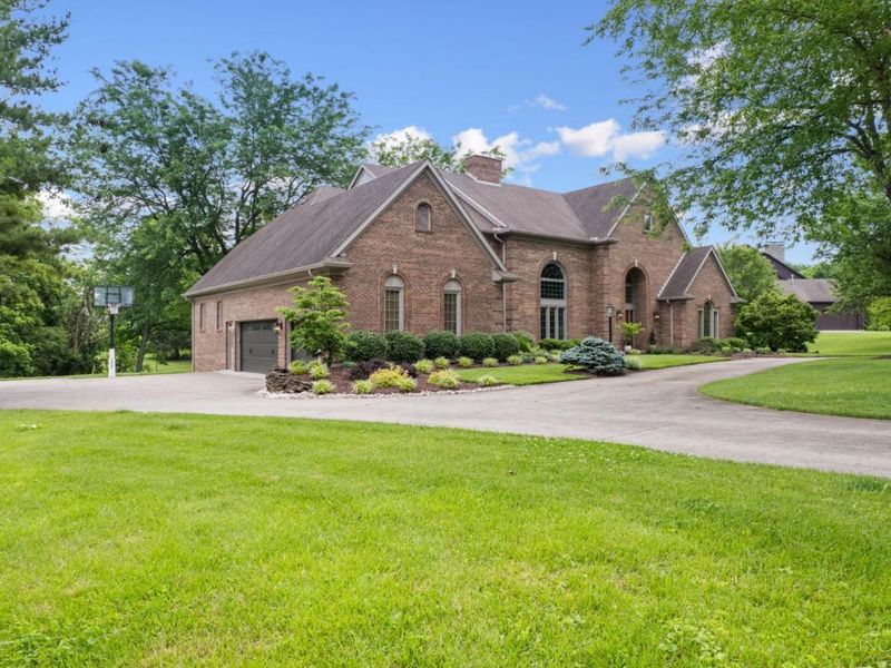 251 Sunny Acres Drive, Anderson Twp, OH 45255 Photo 8