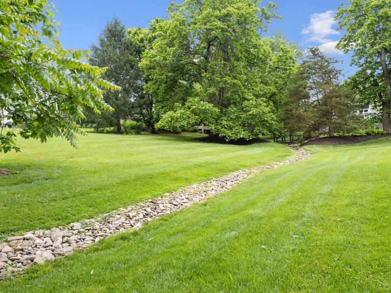 251 Sunny Acres Drive, Anderson Twp, OH 45255 Photo 95