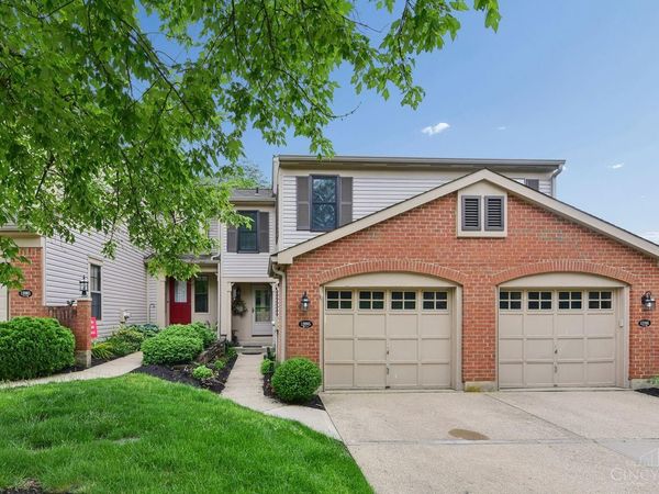12095 Pickwick Place, Sharonville, OH 45241