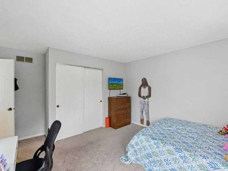 12095 Pickwick Place, Sharonville, OH 45241 Photo 23