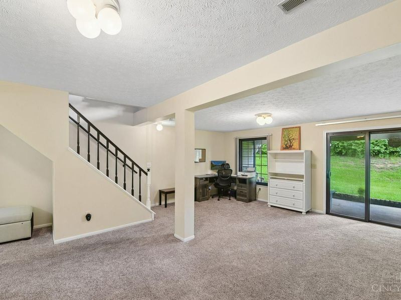 12095 Pickwick Place, Sharonville, OH 45241 Photo 30