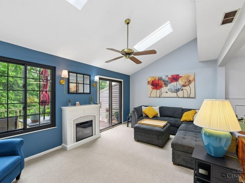 12095 Pickwick Place, Sharonville, OH 45241 Photo 7
