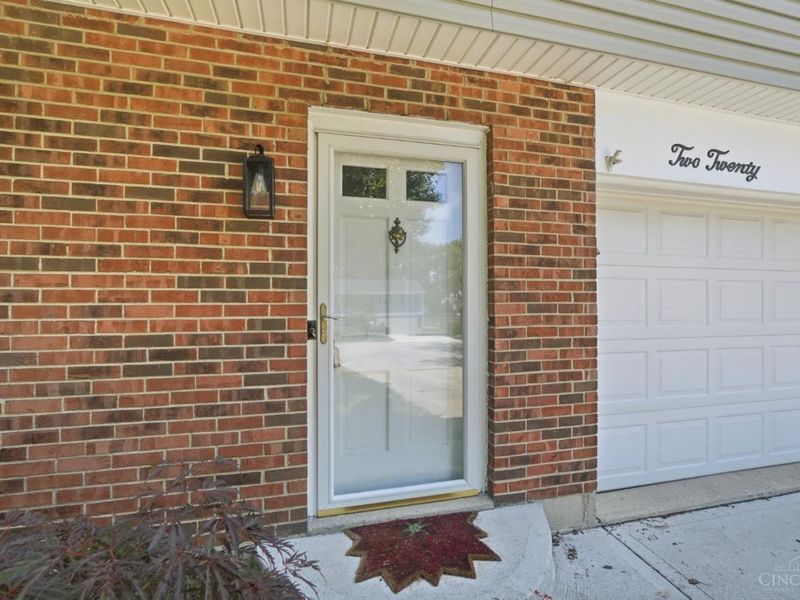 220 Sands Avenue, Monroe, OH 45050 Photo 6