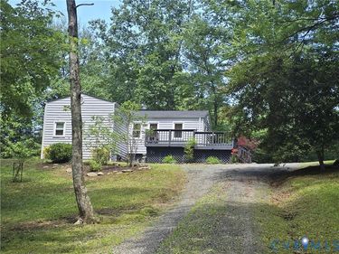 43 Glenn Road , Stanardsville, VA 22973