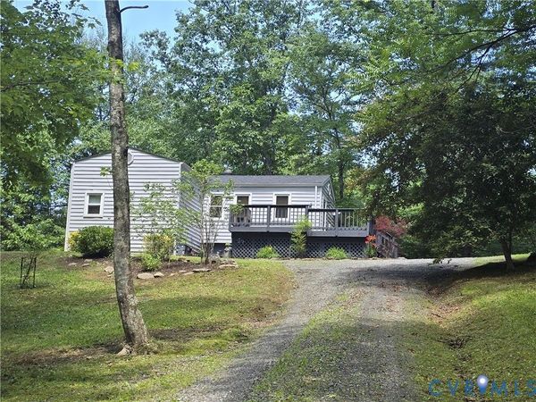 43 Glenn Road , Stanardsville, VA 22973
