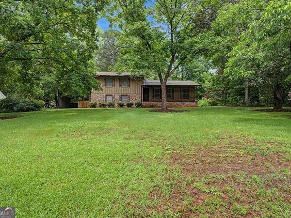 2985 Fredrick Drive, Marietta, GA 30062