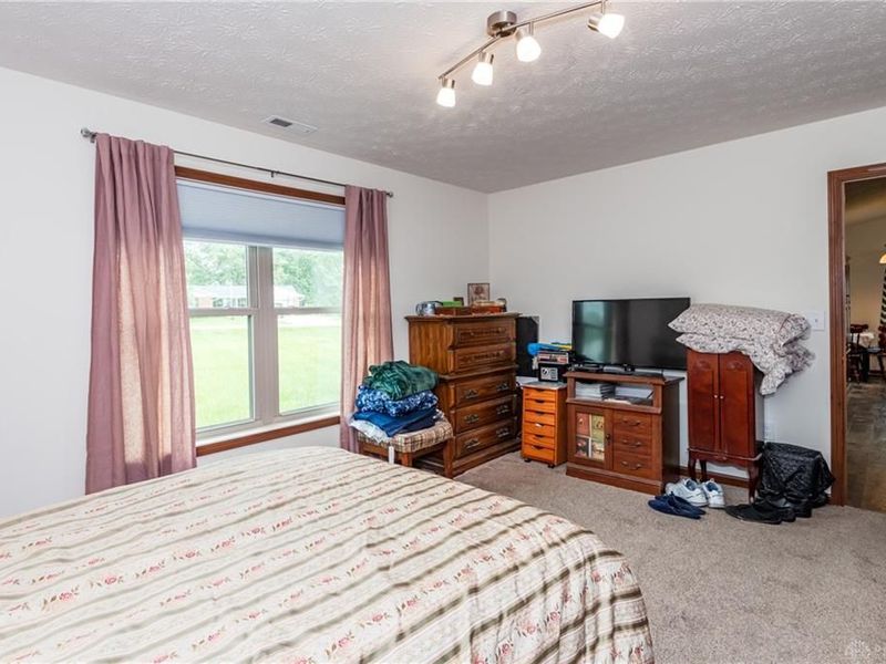 105 Pebble Creek, Eaton, OH 45320 Photo 17
