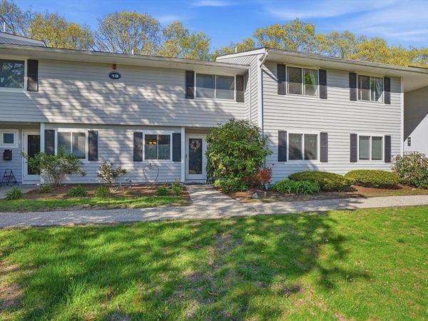13 Beals Cove Rd, Unit F, Hingham, MA 02043