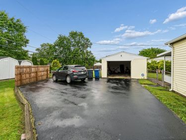713 Gilmore Drive, Reynoldsburg, OH 43068