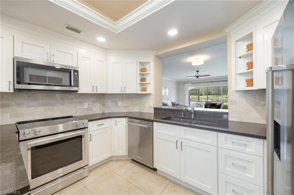 6240 Bellerive Ave, Unit 603, Naples, FL 34119 Photo