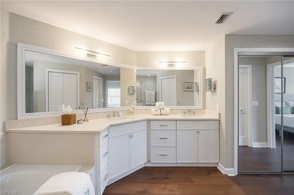 6240 Bellerive Ave, Unit 603, Naples, FL 34119 Photo
