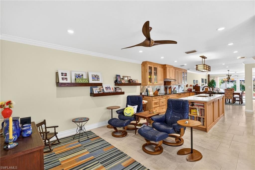 4030 Crayton Rd , Unit C2, Naples, FL 34103 Photo