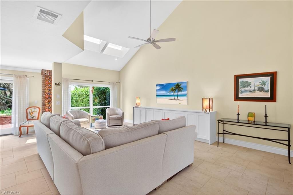 4030 Crayton Rd , Unit C2, Naples, FL 34103 Photo