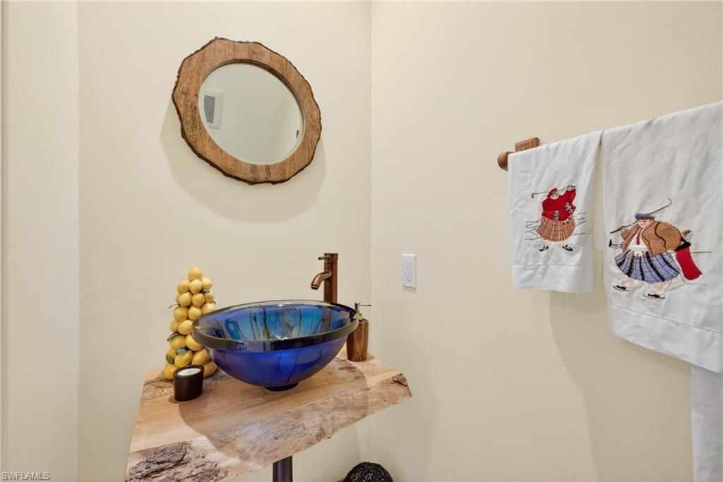 4030 Crayton Rd , Unit C2, Naples, FL 34103 Photo